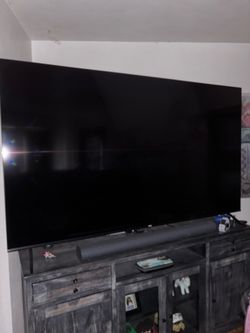 85in Roku smart tv