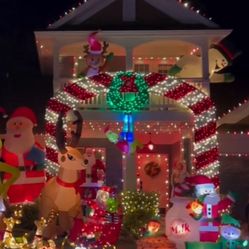 GIANT CHRISTMAS ARCH!!! 14ft X 16xft