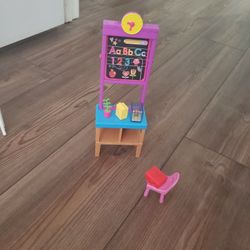 Barbie Class Set 