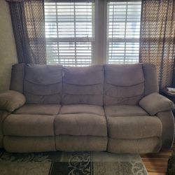 Recliner Couch 