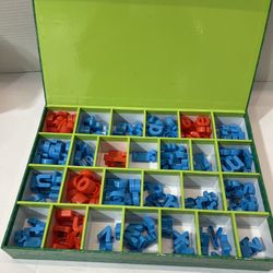 Classroom Magnetic Letters Kit