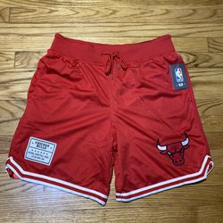 Ultra Game NBA Chicago Bulls, Basketball Shorts Men’s Sz L & S Available New!