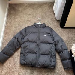 Men Nike Puffer