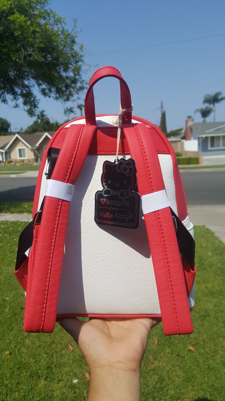 Large Messenger Backpack (Hello Kitty) for Sale in Miramar, FL - OfferUp
