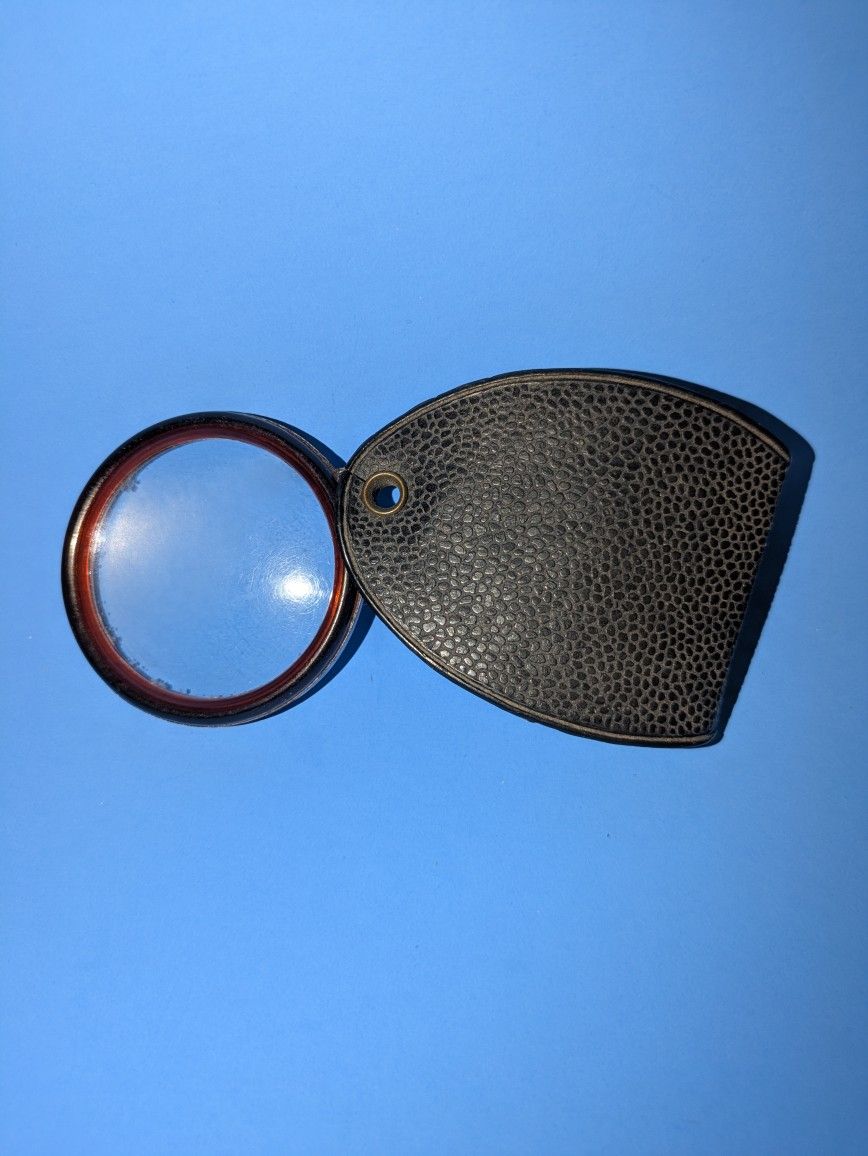 Vintage Pocket Magnifying Glass