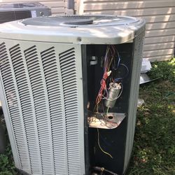 AC Dos 5 Y 4 Toneladas American Standard R22