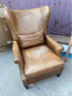 $550 OBO - Pottery Barn Leather Wingback Recliner Chair + Ottoman – Premium Leather