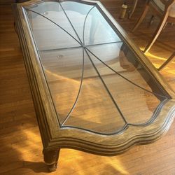 Drexel Heritage Vintage  Glass Coffee Table – Solid Wood Frame – Excellent Condition
