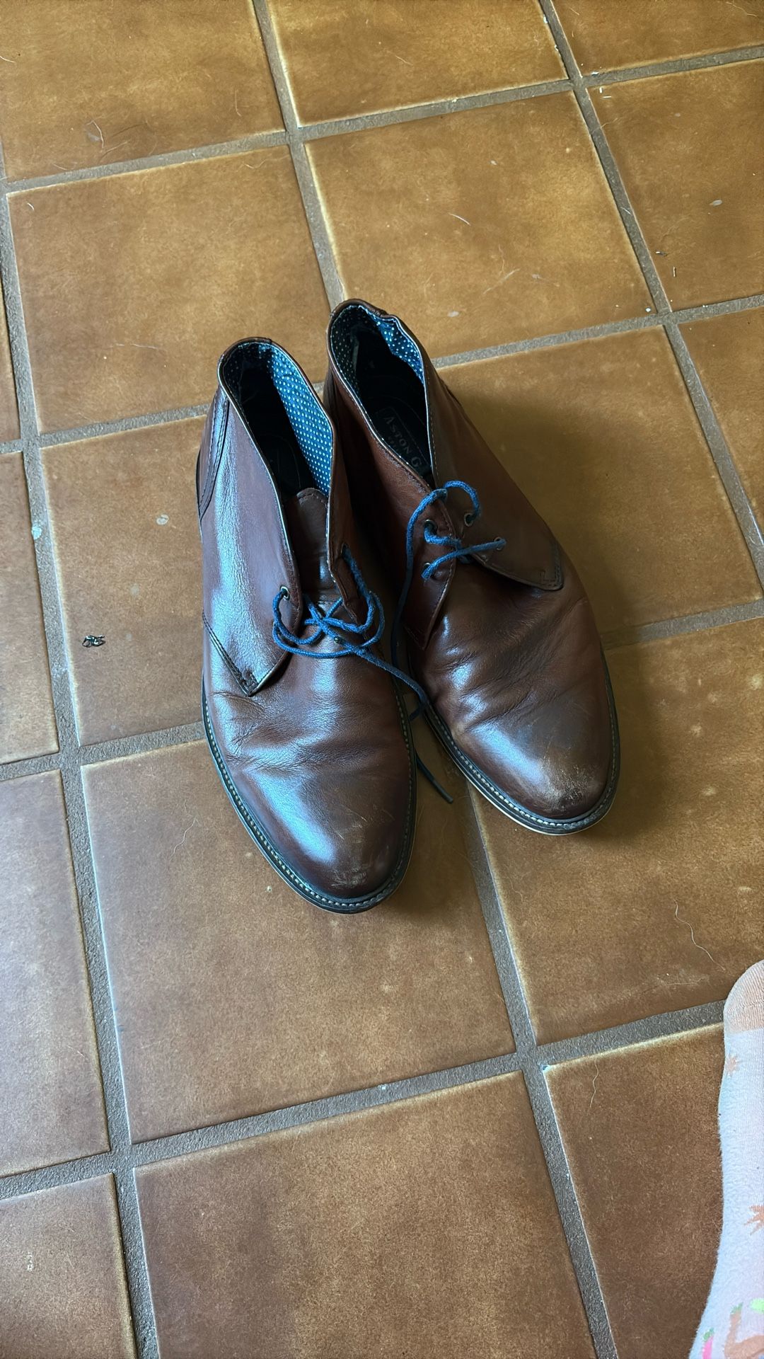 Aston Grey Men's Brown Leather Chukka Boots 