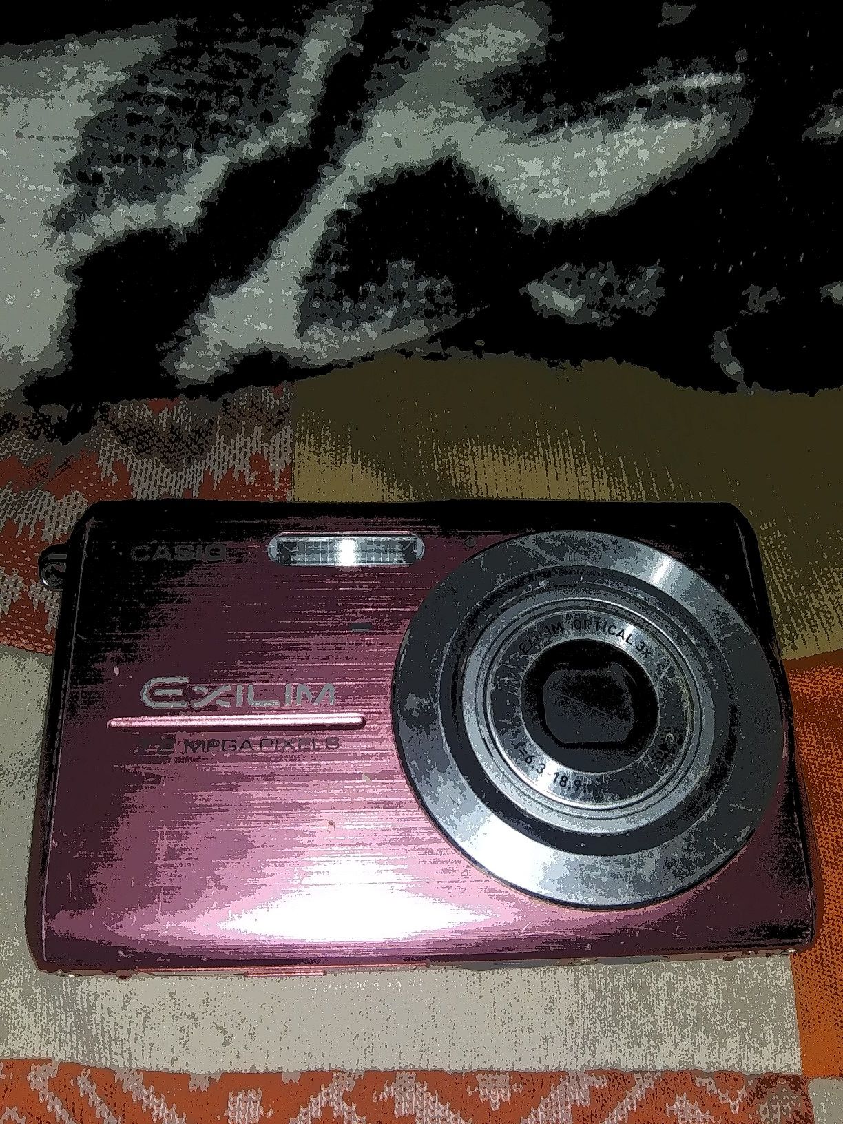 Digital camera