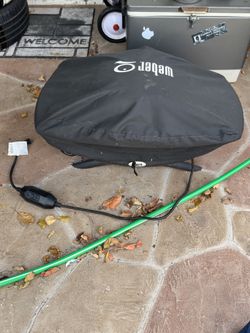 Weber Q 1400 Electric Grill