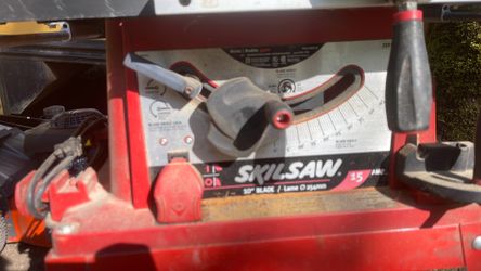 Skilsaw 15 amp 10 “ blade