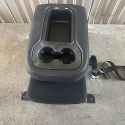 99-13 Center Console Silverado Sierra Tahoe Suburban Danali Escalada $150 