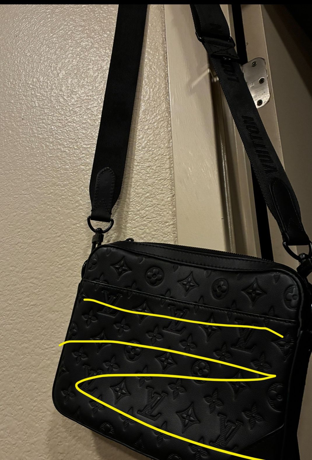 Men’s Messenger Bag