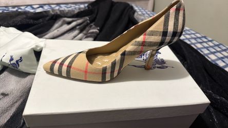 BURBERRY DAME PUMPS IN LINEN FOR WOMEN