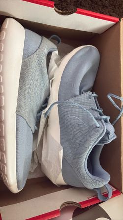 Nike Roshe One Premium Size 10.5
