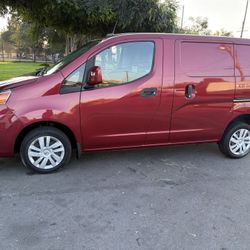 2018 NV200 SV