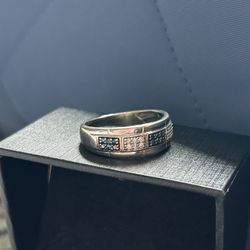 Men’s 10k White Diamond 1/3 Ct Tw Wedding Ring