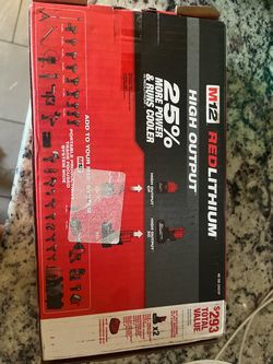 Milwaukee M12 Battery Pack & Charger