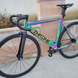 Throne Fixie TrackLord New Condition 