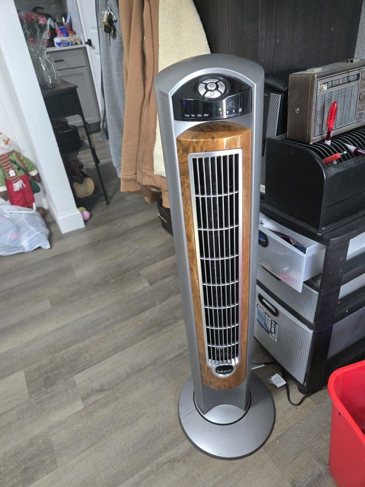 Tall fan with remote