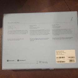 Microsoft surface pro copilot + PC 13” Oled snapdragon X elite 16gb 512gb 11th edition