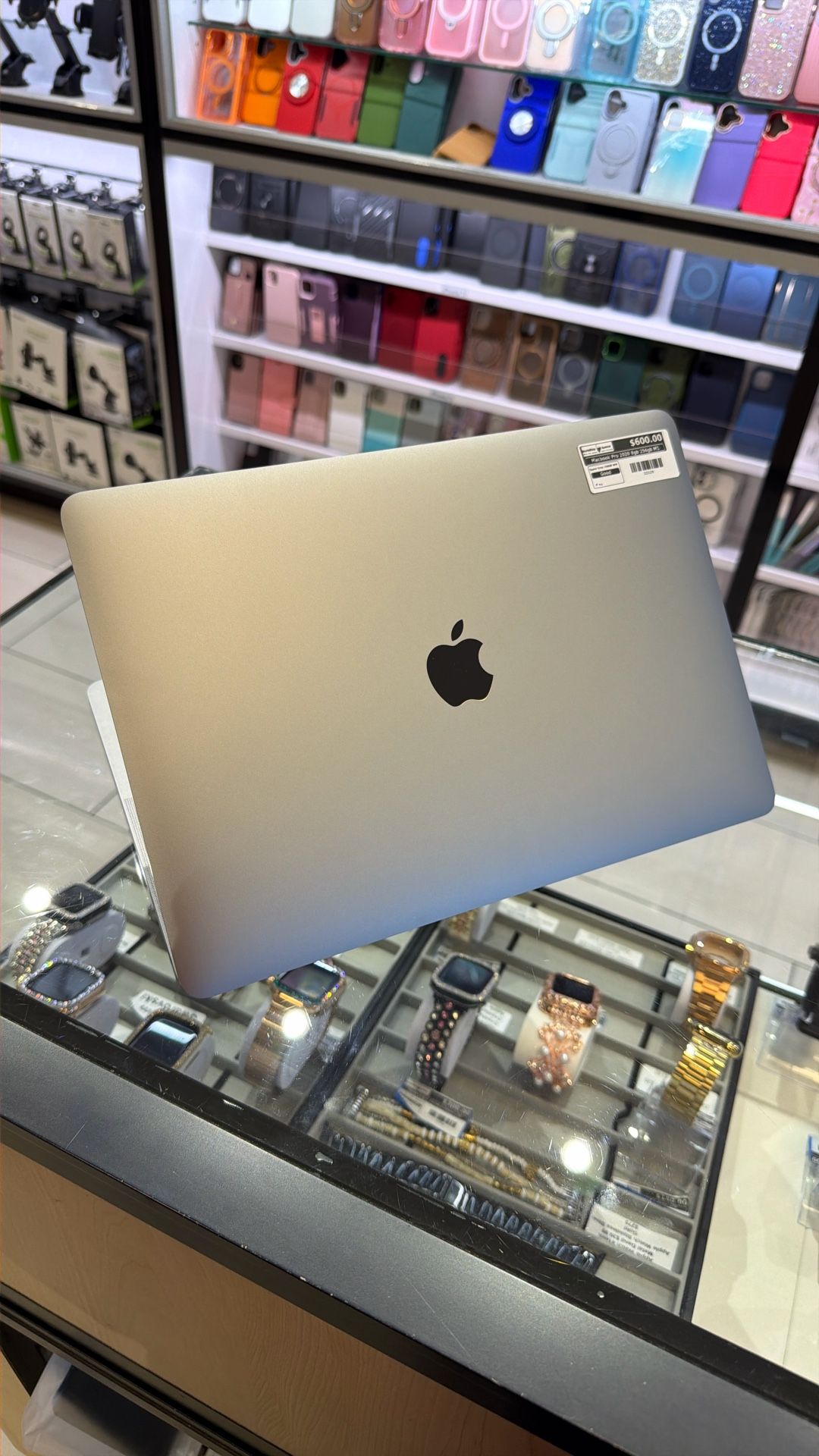 MacBook Pro 2020 M1 8GB 256GB
