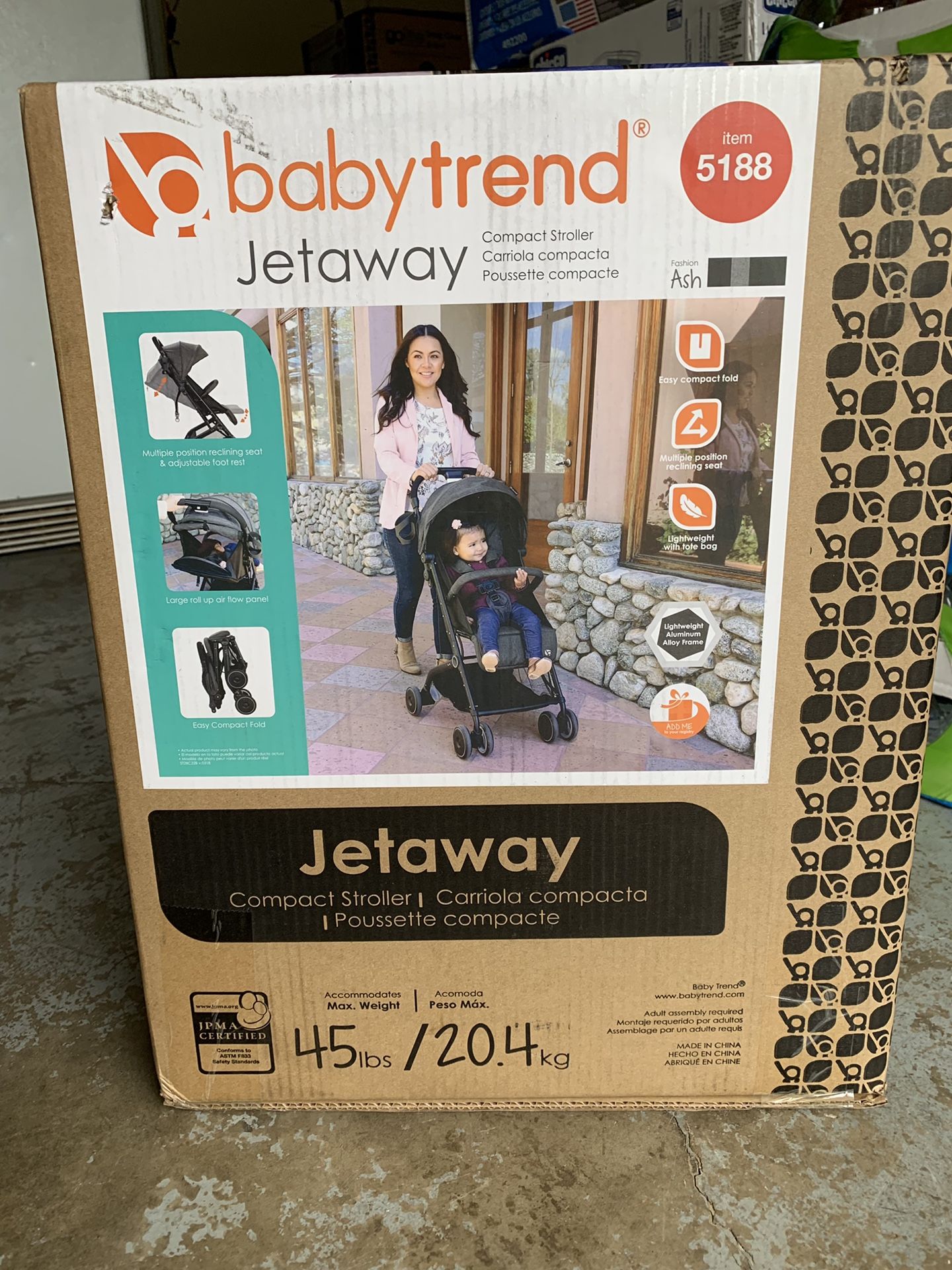 Baby trend/Jetaway/stroller/brand new never used comes with the original unopen box/retail is $149
