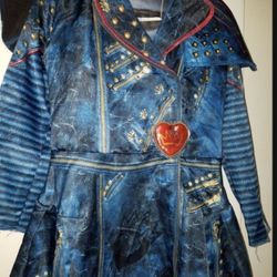Disney's Descendants 2 Evie Halloween/Cosplay Costume Size 7/8. Jacket, Shirt, Pants And Wig