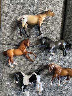 Mini Breyer Horses