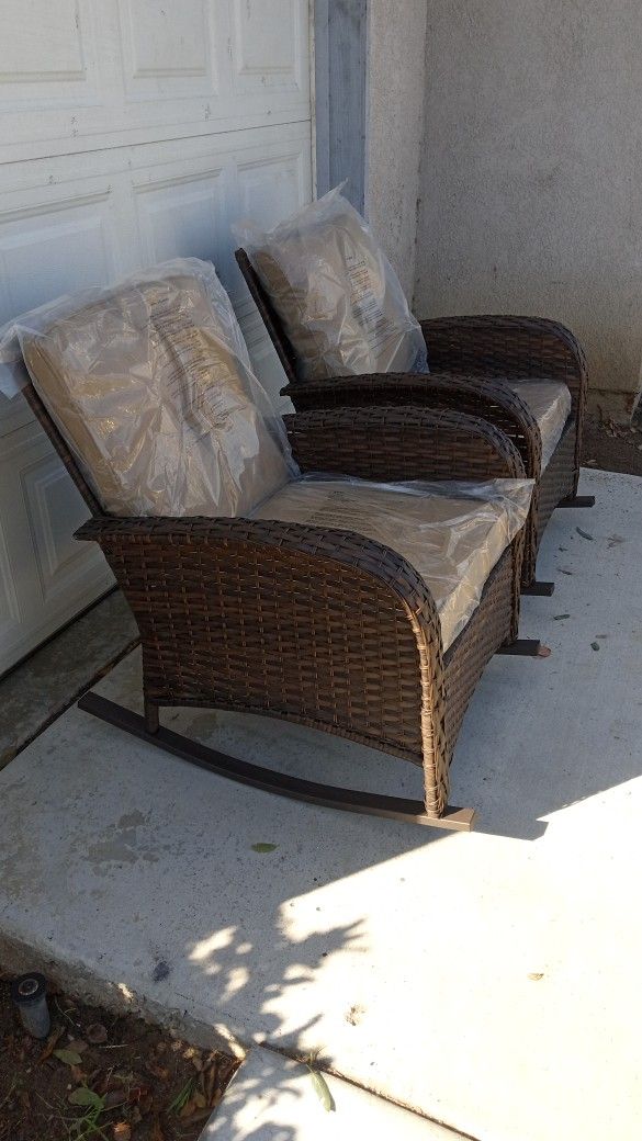 150$ Patio Rocking Chairs Brand New Patio Chair Set To Piece Outdoor Patio Furniture Patio Set 🆕🚎🚛🆕
