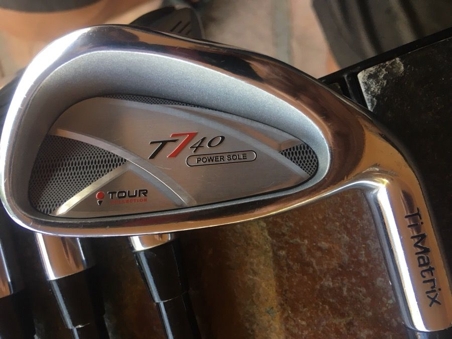 T740 Tour collection women’s right hand golf clubs, complete set, irons and woods