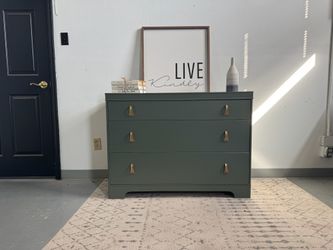 Sage Green Kroehler Dresser (Delivery Available)