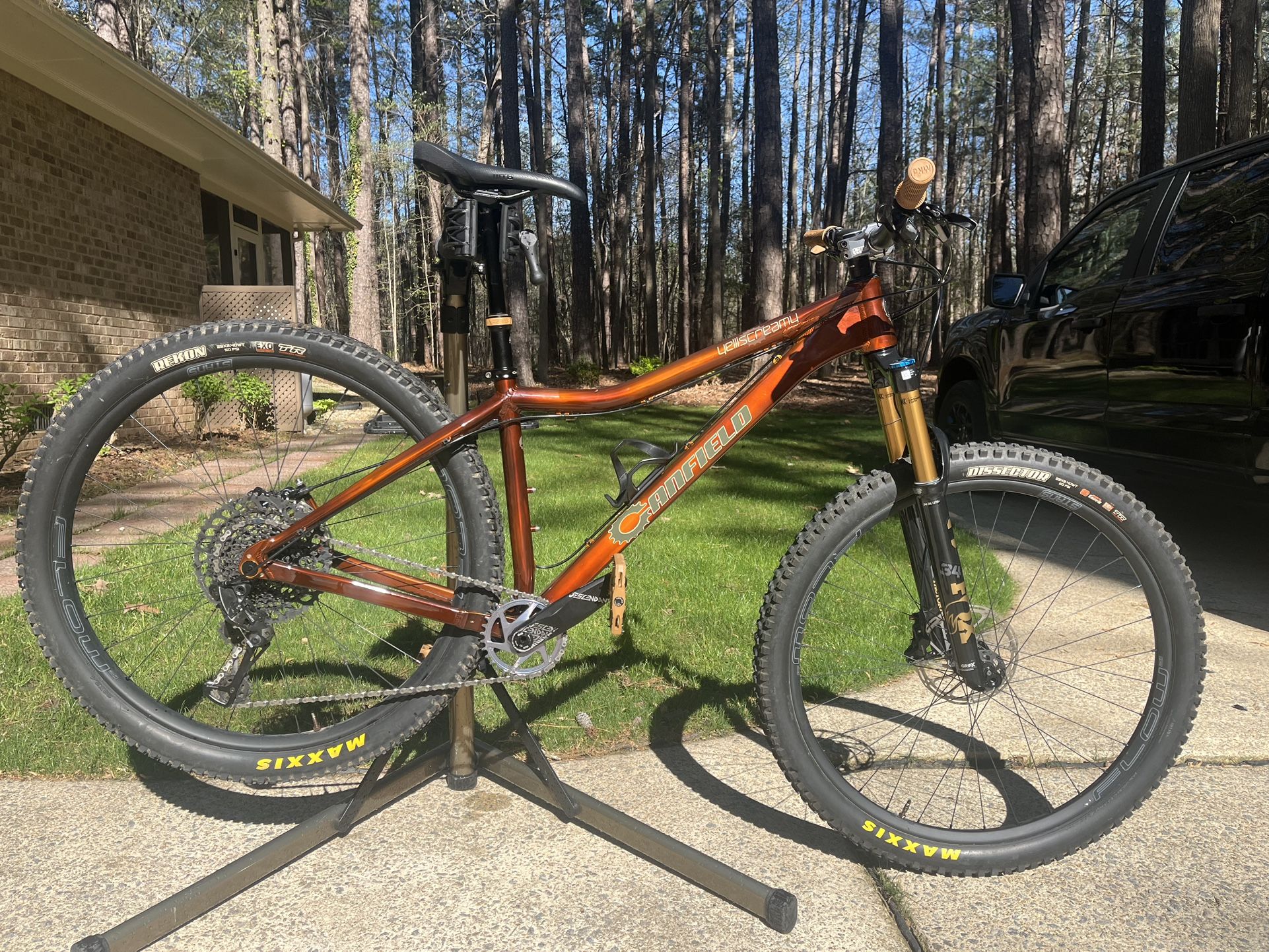 Custom - Canfield Yelli Screamy - OBO