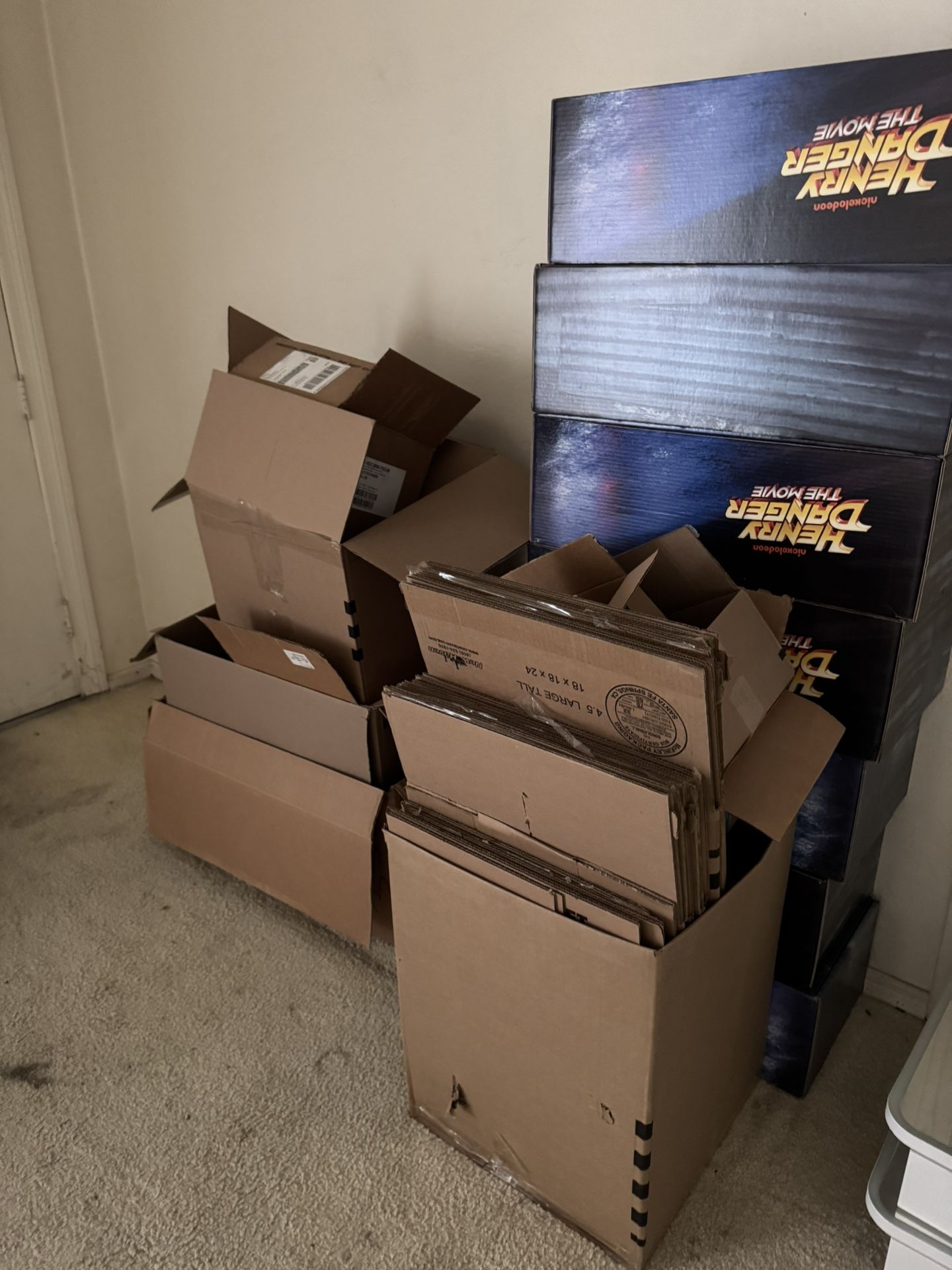 Free Boxes