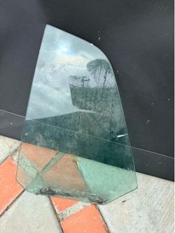 original 1969 Ford Mustang rear window