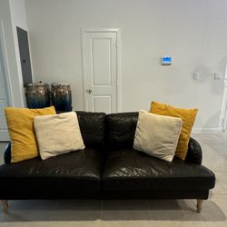 Sofá Mueble $150