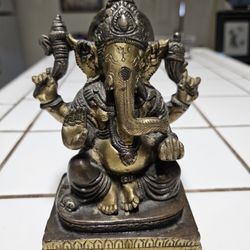 Vintage Ganesha Hindu Deity (Metal)