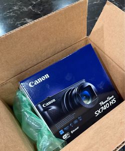 Canon PowerShot SX740 HS