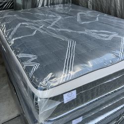 New mattress on sale.      📲🔥☎️(213)713-74-89.     Queen size mattress pillow top 12”       We offer same day delivery