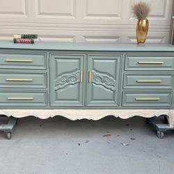 Dresser with 9 drawers available