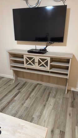 Desk, Hutch and Cabinet