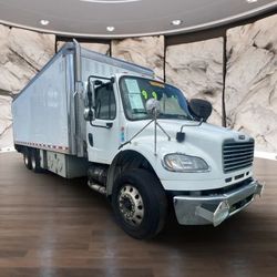 2016 Freightliner M106