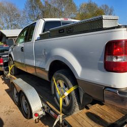 2004-2008 F150 5.6 Ft Bed With Tailgate And Lights 
