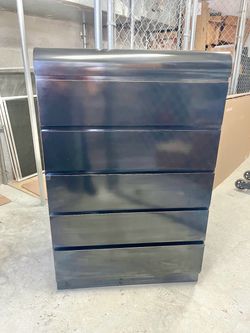 Postmodern 5 drawer dresser