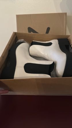 White, 7