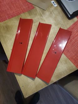Red Umbra Decorative shelves