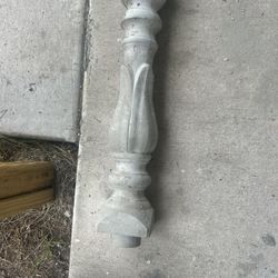 Concrete Baluster Column – 26.5” Tall x 5” – 21.6 lbs – Roman Design