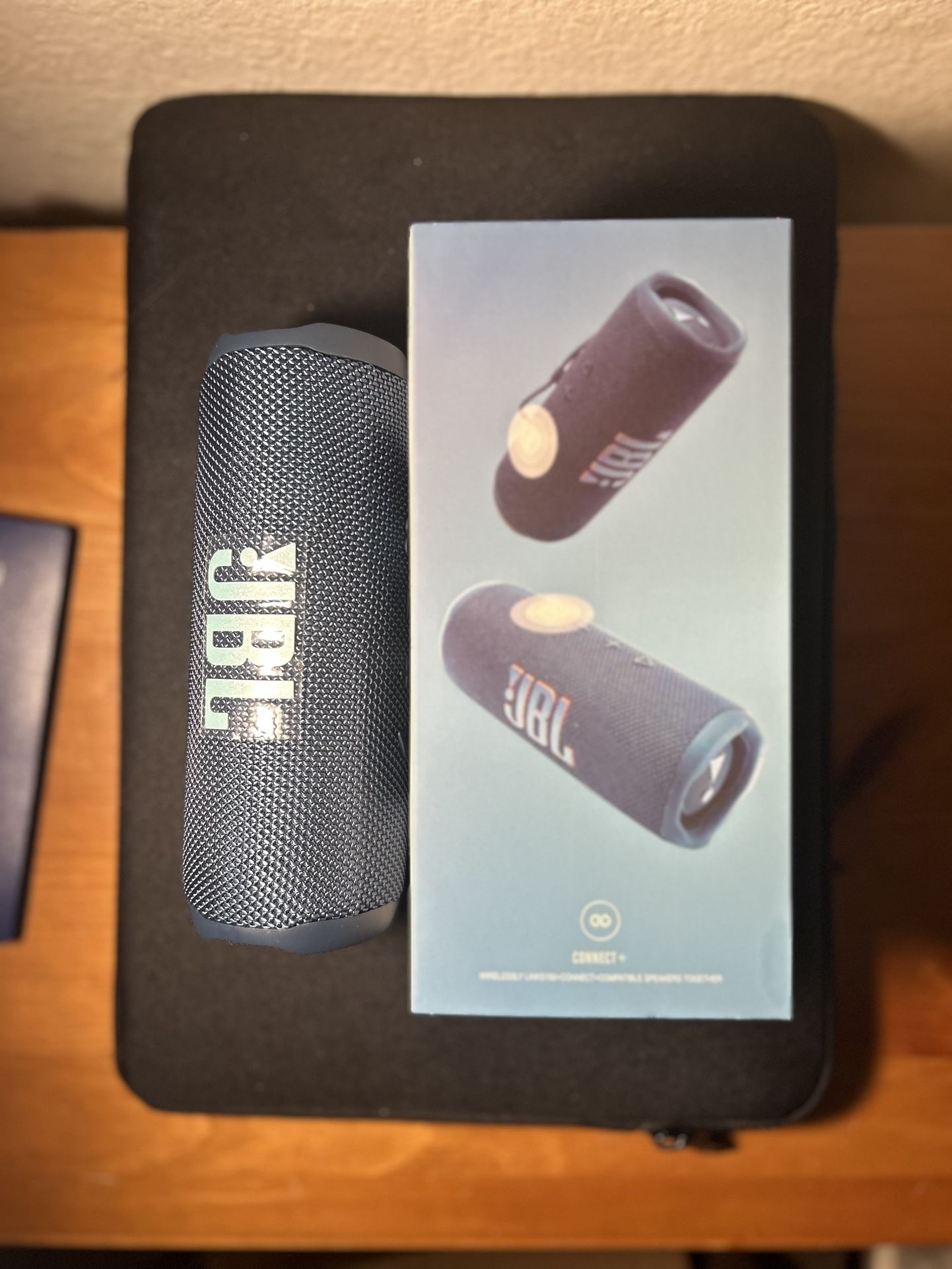 JBL Flip 6 speaker