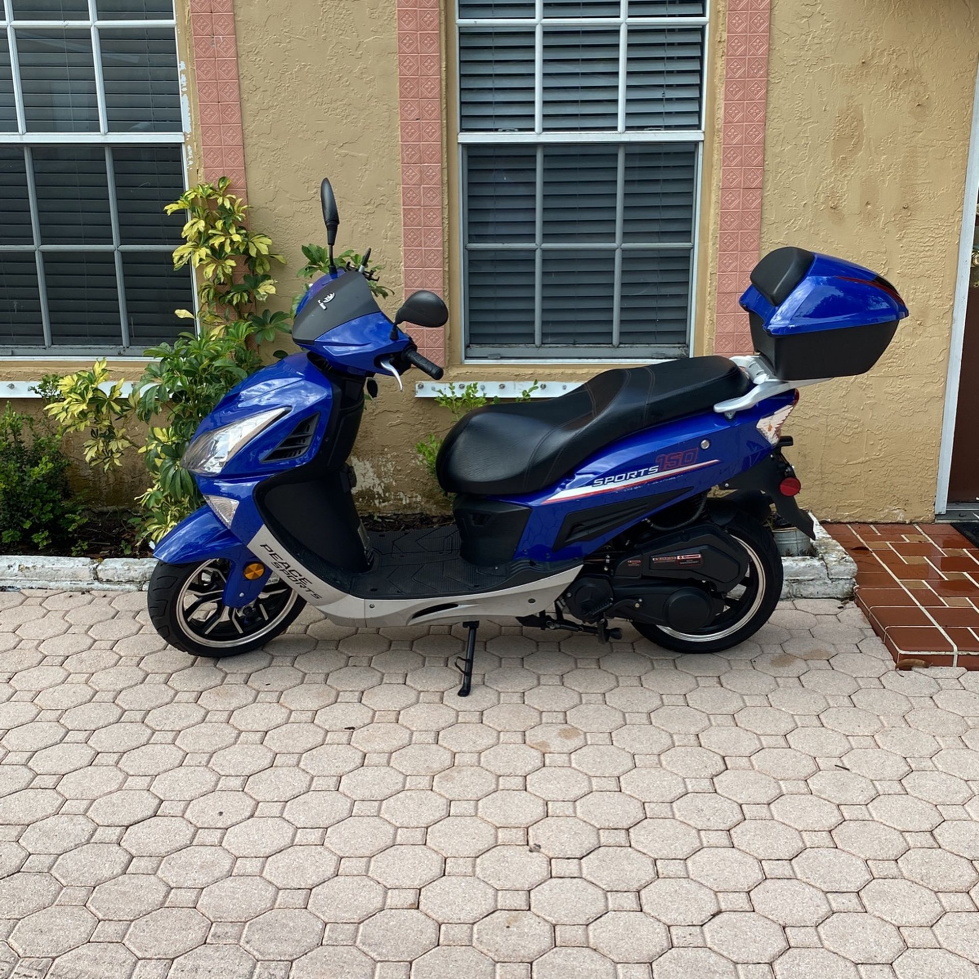 Peace Sports 150cc Scooter
